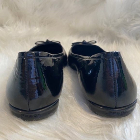Prada Pointed Toe Patent Leather Flats Sz. 39 Shoe - Picture 7 of 11